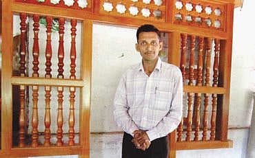 ಬಾಗಿಲ ಭಟ್ಟರು!