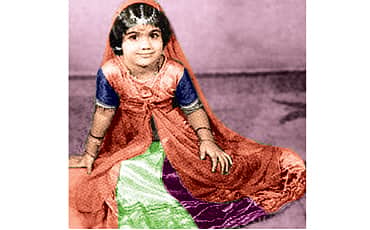 ಚಿತ್ರದಲ್ಲಿ ಇರುವವರು ಯಾರು ಗೊತ್ತೆ?
