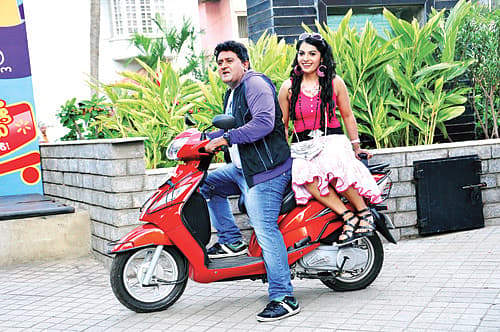 ಕೋಮಲ್, ಪ್ರಾರ್ಥನಾ... ಪ್ಯಾರ್ಗೆ ಆಗ್ಬಿಟೈತೆ
