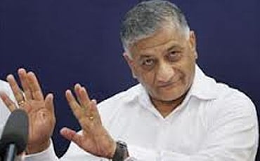 ಆ ಪಕ್ಷದ ಅಂತಃಸತ್ವದಲ್ಲೇ ಇದೆ ದಬ್ಬಾಳಿಕೆ