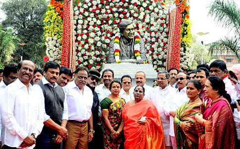 ಡಾ.ರಾಜ್ ಕುಮಾರ್ ಸ್ಮಾರಕ ಲೋಕಾರ್ಪಣೆ