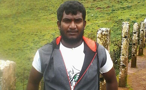 ಮದ್ಯದ ಬಾಟಲಿಯಿಂದ ಇರಿದು ರೌಡಿಶೀಟರ್ ಕೊಲೆ