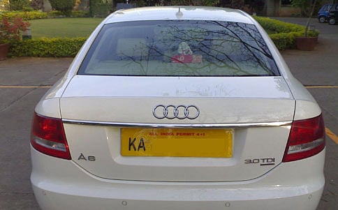 ಚಾಲಕರಿಗೆ ಪೊಲೀಸ್ ಎನ್ಒಸಿ ಕಡ್ಡಾಯ