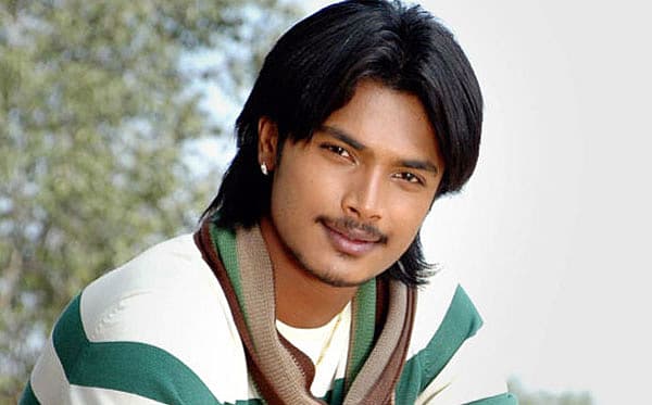 'ಒಲವೇ ಮಂದಾರ' ಖ್ಯಾತಿಯ ನಟ ಶ್ರೀಕಿ ಅವರಿಗೂ ಇದೇ ವರ್ಷ ಕಂಕಣ ಬಲ ಕೂಡಿ ಬಂತು. ಗುರುಹಿರಿಯರು ನಿಶ್ಚಯಿಸಿದಂತೆ ಎಂ.ಬಿ.ಎ ಓದಿರುವ ವೀಣಾ ಅವರನ್ನ ಬಾಳಸಂಗಾತಿಯನ್ನಾಗಿ ಶ್ರೀಕಿ ಸ್ವೀಕರಿಸಿದರು.