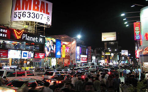 ನಾಳೆ ರಾತ್ರಿ ಎಂ.ಜಿ.ರಸ್ತೆಯಲ್ಲಿ ವಾಹನ ಸಂಚಾರ ನಿಷೇಧ