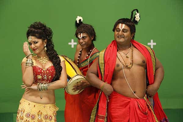 ಜಾಸ್ಮಿನ್, ಕೋಮಲ್...ಕರೋಡ್ಪತಿ