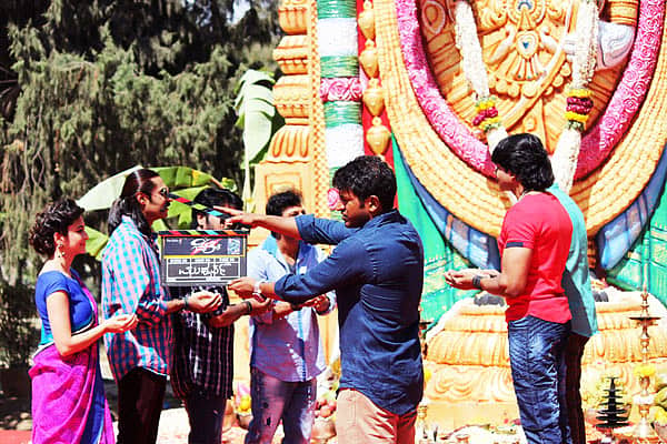 'ಬೆಳ್ಳಿ' ಚಿತ್ರದ ಮುಹೂರ್ತದ ಸ್ಟಿಲ್ಸ್