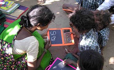 ಕನ್ನಡ ಕಟಕಟೆಯ ಪ್ರಯತ್ನ