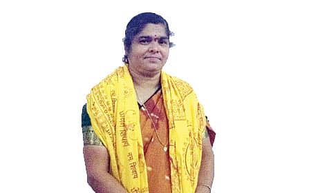 ಅಪ್ರತಿಮಾ ಹಾಡುಗಾರ್ತಿ
