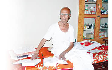 ಆಯುರ್ವೇದ ತ್ರಿಪದಿ