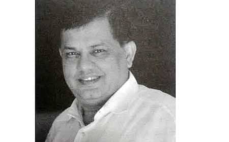 ಟಿ-ಶರ್ಟ್ ಮಾರುತ್ತಲೇ ಅವನು ನೂರು ಕೋಟಿ ದುಡಿದ!