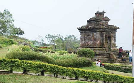 ಅಲೌಕಿಕಕ್ಕೆ ವಾನಪ್ರಸ್ಥ