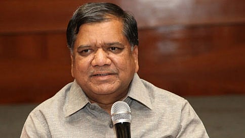 ಉದ್ಯೋಗ ಸೃಷ್ಟಿಯಲ್ಲಿ ರಾಜ್ಯ ಹಿಂದೆ: ಶೆಟ್ಟರ್