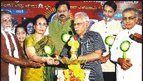 ಬ್ರಾಹ್ಮಣರನ್ನು ತುಳಿಯುತ್ತಿರುವ ಸರ್ಕಾರ