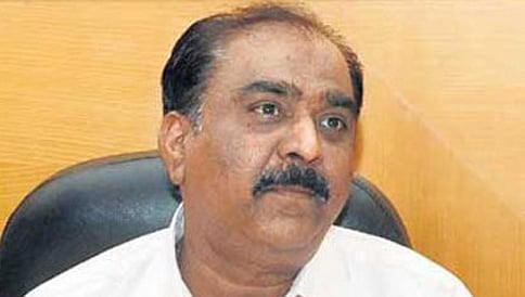 ಸಂದಾಯವಾಗದೆ ಕಡತ ಚಲಿಸದು: ಆರೋಪ