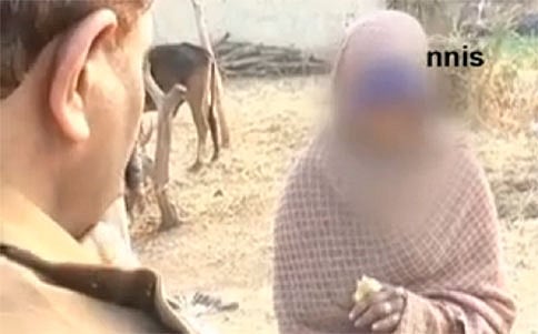 ಮರ್ಯಾದಾ 'ಮಾನಹರಣ': ಪ್ರೇಮಿಗಳ ವಿವಸ್ತ್ರಗೊಳಿಸಿ ಅಪಮಾನ
