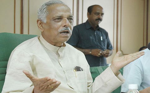 ವ್ಯವಸ್ಥೆ ಬದಲಿಸಲು ಆಗದ ಸರ್ಕಾರ ಏಕೆ ಬೇಕು: ಕಾಗೋಡು