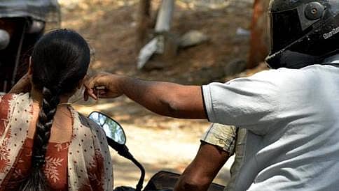 ಆರು ಕಡೆ ಸರಗಳ್ಳರ ಕೈಚಳಕ: 2 ಕಡೆ ಮಹಿಳೆಯರನ್ನು ಎಳೆದಾಡಿ ಗಾಯಗೊಳಿಸಿದ ದುಷ್ಕರ್ಮಿಗಳು