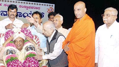 ವೃದ್ಧಾಪ್ಯದಲ್ಲಿ ಹೆತ್ತವರ ಬಿಡದಿರಿ