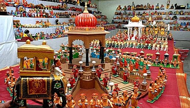 ನವರಾತ್ರಿಗಳಂದು ಮೈಸೂರಿನಲ್ಲಿ ಸೀಮೆಯ ಬೊಂಬೆ ಹಬ್ಬ