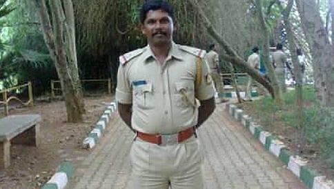ಎಸ್ ಐ ಜಗದೀಶ್ ಅವರ ಸರ್ವೀಸ್ ರಿವಾಲ್ವರ್ ನಲ್ಲಿ ಬುಲೆಟ್ ಇರಲಿಲ್ಲ!