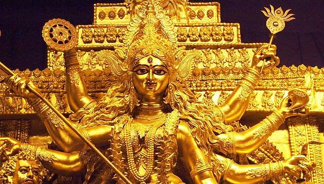 ನವರಾತ್ರಿಯ ಹಿನ್ನಲೆ, ಆಚರಣೆ, ನವದುರ್ಗೆಯರ ಪೂಜೆಯ ಮಹತ್ವ