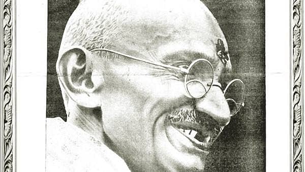 ದೇಶಾದ್ಯಂತ ರಾಷ್ಟ್ರಪಿತ ಮಹಾತ್ಮ ಗಾಂಧೀ ಜಯಂತಿ ಆಚರಣೆ