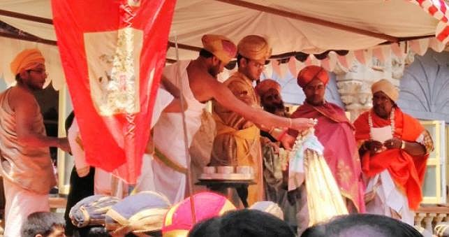 ಅರಮನೆಯಲ್ಲಿ ಯದುವೀರರಿಂದ ಆಯುಧ ಪೂಜೆ ಸಂಭ್ರಮ