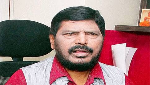 ಆತ್ಮರಕ್ಷಣೆಗಾಗಿ ದಲಿತರಿಗೆ ಬಂದೂಕು ನೀಡಬೇಕು: ಆರ್ ಪಿ ಐ ಮುಖಂಡ