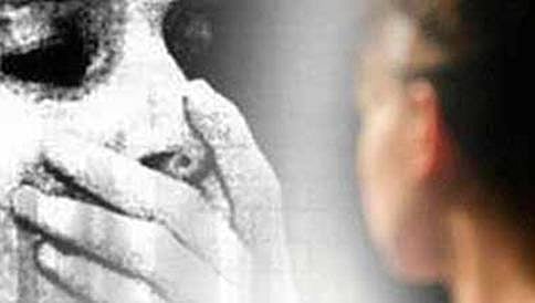ಮಾತು ಕೇಳದೆ ಜೀನ್ಸ್, ಟಿ ಶರ್ಟ್ ಹಾಕಿದ್ದಕ್ಕೆ ಪತ್ನಿಯನ್ನೇ ಕೊಂದ ಪತಿ!