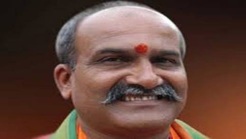 ಗಿರೀಶ್ ಕಾರ್ನಾಡ್ ಜ್ಞಾನಪೀಠ ಪ್ರಶಸ್ತಿ ವಾಪಸ್ ನೀಡಬೇಕು: ಪ್ರಮೋದ್ ಮುತಾಲಿಕ್