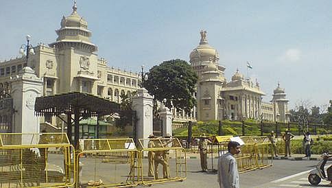 ಭದ್ರತಾ ಲೋಪ: ಗಣೇಶ್ ಕಾರ್ಣಿಕ್ ರಿಯಾಲಿಟಿ ಚೆಕ್