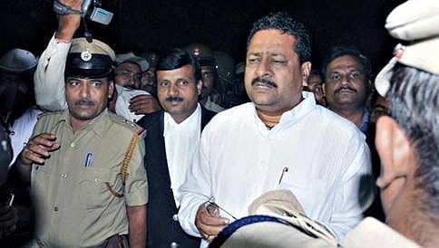 ಬಿಜೆಪಿ ಬಂಡಾಯ ಶಮನ ಯತ್ನ ವಿಫಲ, ನಾಮಪತ್ರ ಹಿಂಪಡೆಯಲು ಯತ್ನಾಳ್ ನಕಾರ