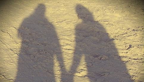 ಮದುವೆಗೆ ಮನೆಯವರ ವಿರೋಧ: ನವ ದಂಪತಿ ನೇಣಿಗೆ ಶರಣು