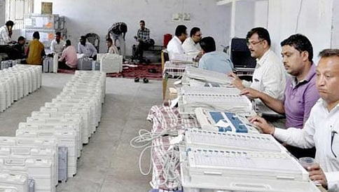 ದೆಹಲಿ ಸಮರ: ಮತ ಎಣಿಕೆ ಆರಂಭ