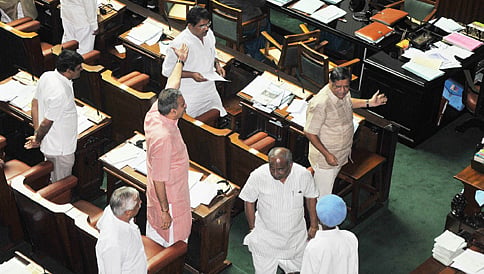ಸಕ್ಕರೆ ಕಾರ್ಖಾನೆಗಳ ಪರ ಸರ್ಕಾರದ ವಕಾಲತ್ತು
