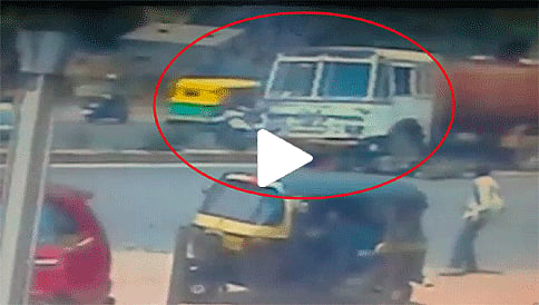 ಪಾದಚಾರಿಗಳ ಮೇಲೆ ಹರಿದ ಟ್ಯಾಂಕರ್: ಸಿಸಿಟಿವಿಯಲ್ಲಿ ದೃಶ್ಯಾವಳಿ ಸೆರೆ