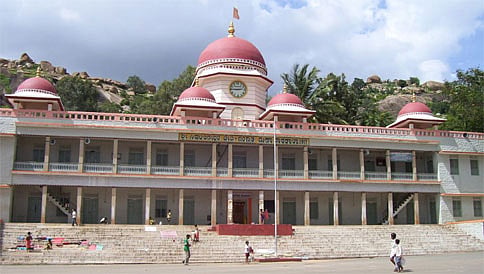ಸಿದ್ದಗಂಗಾ ಮಠದಲ್ಲಿ ವ್ಯಕ್ತಿಯ ಬರ್ಬರ ಕೊಲೆ