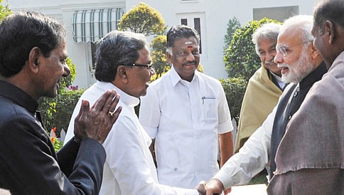 ರೈಲ್ವೆ ಯೋಜನೆಗಳ ಸಂಪೂರ್ಣ ವೆಚ್ಚ ಭರಿಸುವಂತೆ ಕೇಂದ್ರಕ್ಕೆ ಸಿದ್ದರಾಮಯ್ಯ ತಾಕೀತು