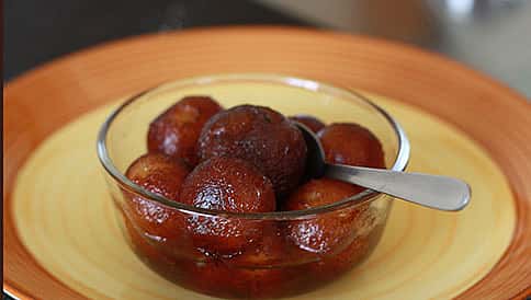 ಆಲೂಗಡ್ಡೆ ಜಾಮೂನ್