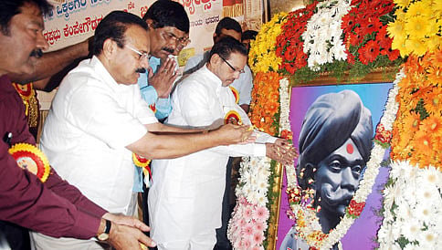 ಬಿಬಿಎಂಪಿ ವಿಭಜನೆ ಬೇಡ: ಡಿವಿಎಸ್