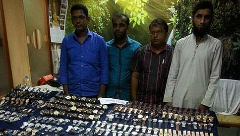 ನಕಲಿ ವಾಚ್ ವಶ, ನಾಲ್ವರ ಬಂಧನ