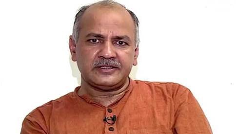 ಭ್ರಷ್ಟ ಪ್ರಿನ್ಸಿಪಾಲ್ ರನ್ನು ಅಮಾನತುಗೊಳಿಸಿದ ಮನೀಶ್ ಸಿಸೋಡಿಯಾ