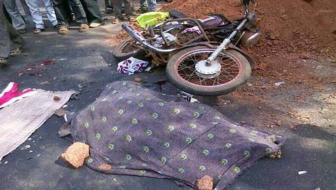 ಅಕ್ಷಯ ದಿನದಂದು ಮರಣ ಮೃದಂಗ