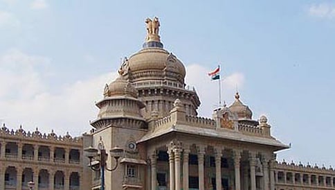 ವಿಧಾನ ಪರಿಷತ್‍ಗೆ ವಿಸರ್ಜನೆ ಕಾಟ?