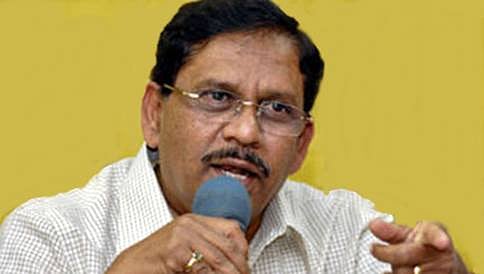ಸಚಿವ ಗಿರಿರಾಜ್ರನ್ನು ಸಂಪುಟದಿಂದ ಕೈಬಿಡಿ