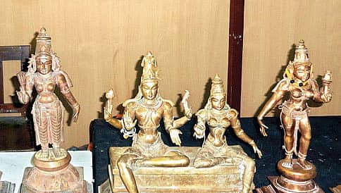 ವಿಗ್ರಹ ಕಳವು ಮಾಡುತ್ತಿದ್ದ ಚಿತ್ರ ನಿರ್ಮಾಪಕನ ಬಂಧನ