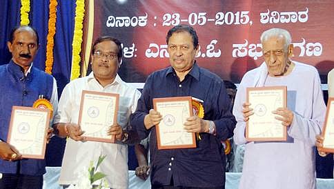 ಗಣಿ ಅಕ್ರಮ ವರದಿ ಮರು ಪರಿಶೀಲಿಸುತ್ತಾರಂತೆ!