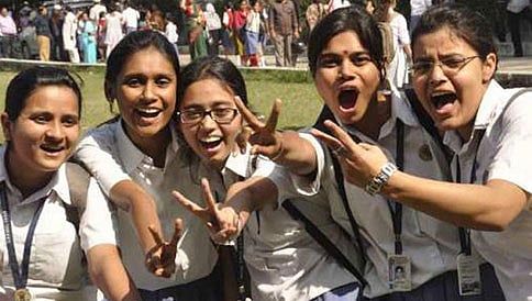 CBSE 10ನೇ ತರಗತಿ ಪರೀಕ್ಷೆ ಫಲಿತಾಂಶ ಪ್ರಕಟ: ಎಂದಿನಂತೆ ಬಾಲಕಿಯರೇ ಮೇಲುಗೈ; ಯಾವ ನಗರಕ್ಕೆ ಮೊದಲ ಸ್ಥಾನ?