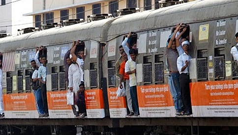 ರೈಲ್ವೇ ಸೇವೆ ಖಾಸಗಿ ವಲಯಕ್ಕೆ ಸೇರಿಸುವಂತೆ ಶಿಫಾರಸು?